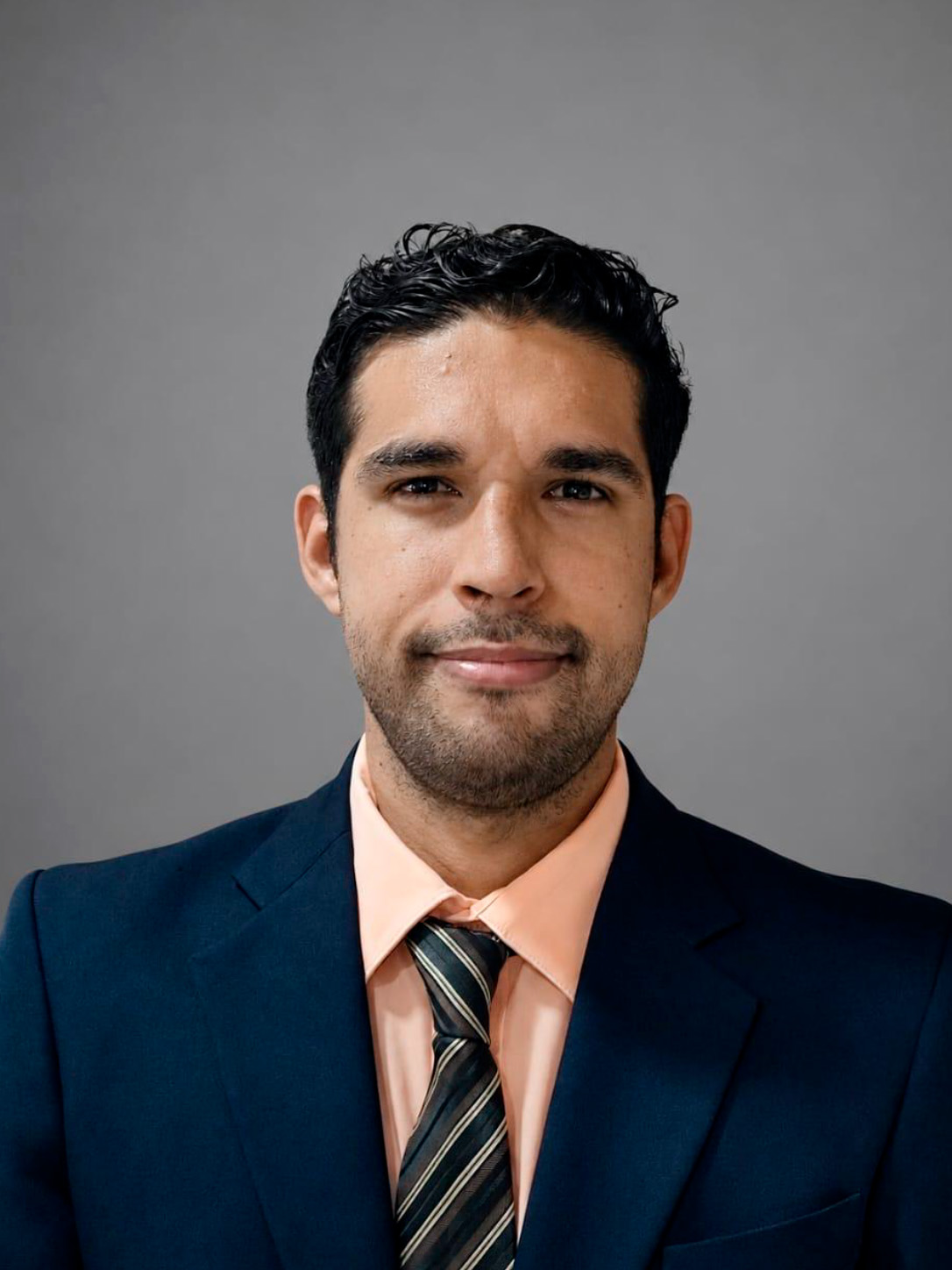 Abg. Fernando Cortez Chapín